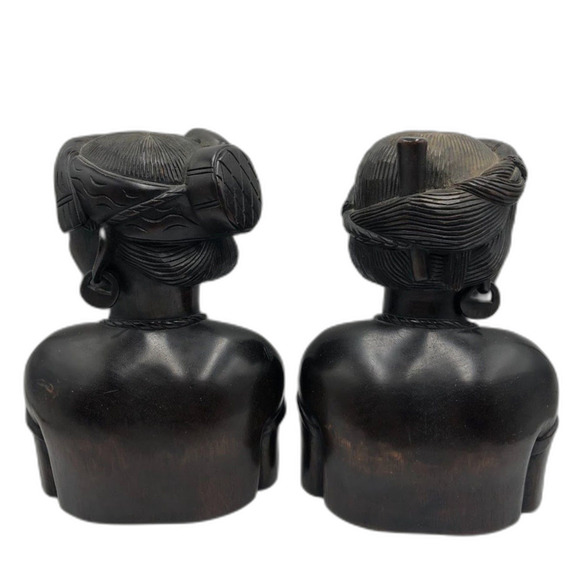 Vintage Set of 2 Wood Carved Busts Figurines Tribal Tabletop Brown Male Female - Picture 5 of 13